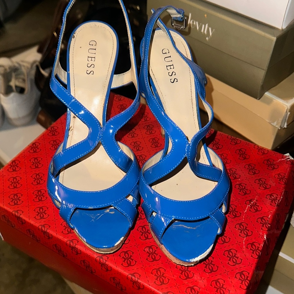 Mother’s closet/ blue strap heels size ~ 9.5